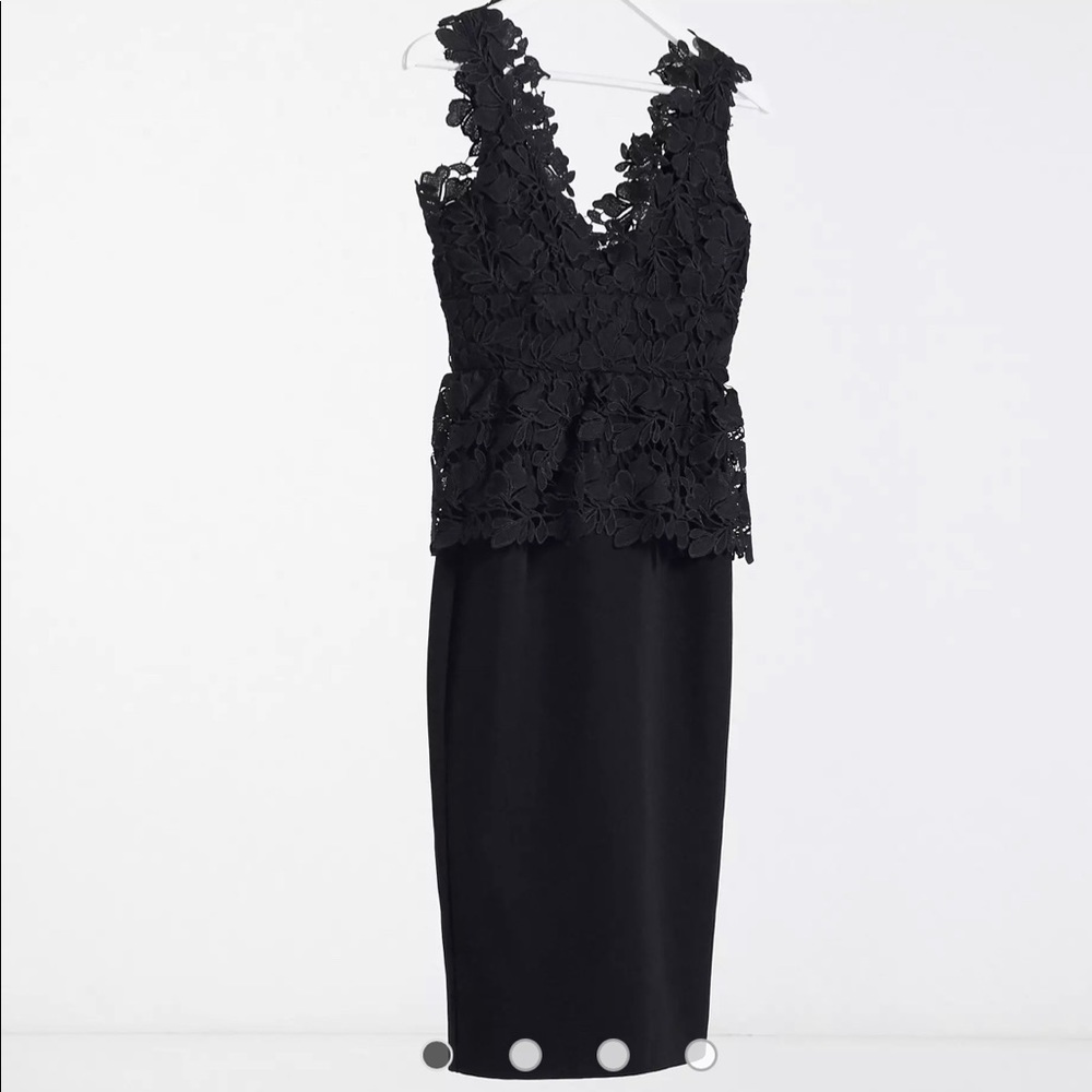 NWT - Bardot Valencia Lace Dress